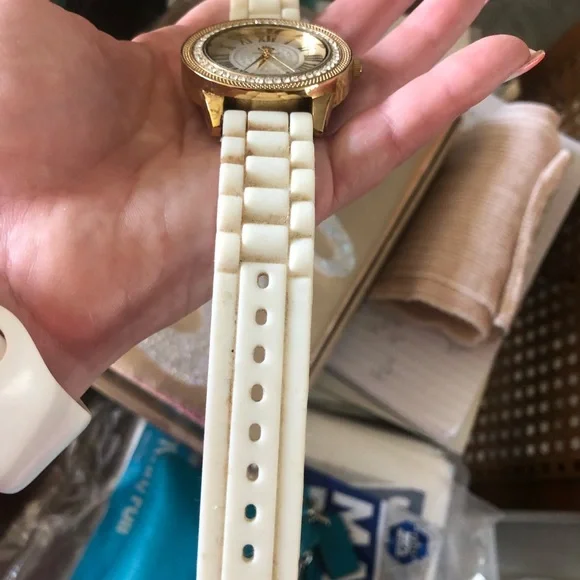 Gold louis richard watch with beige silicone band - Picture 3 of 3